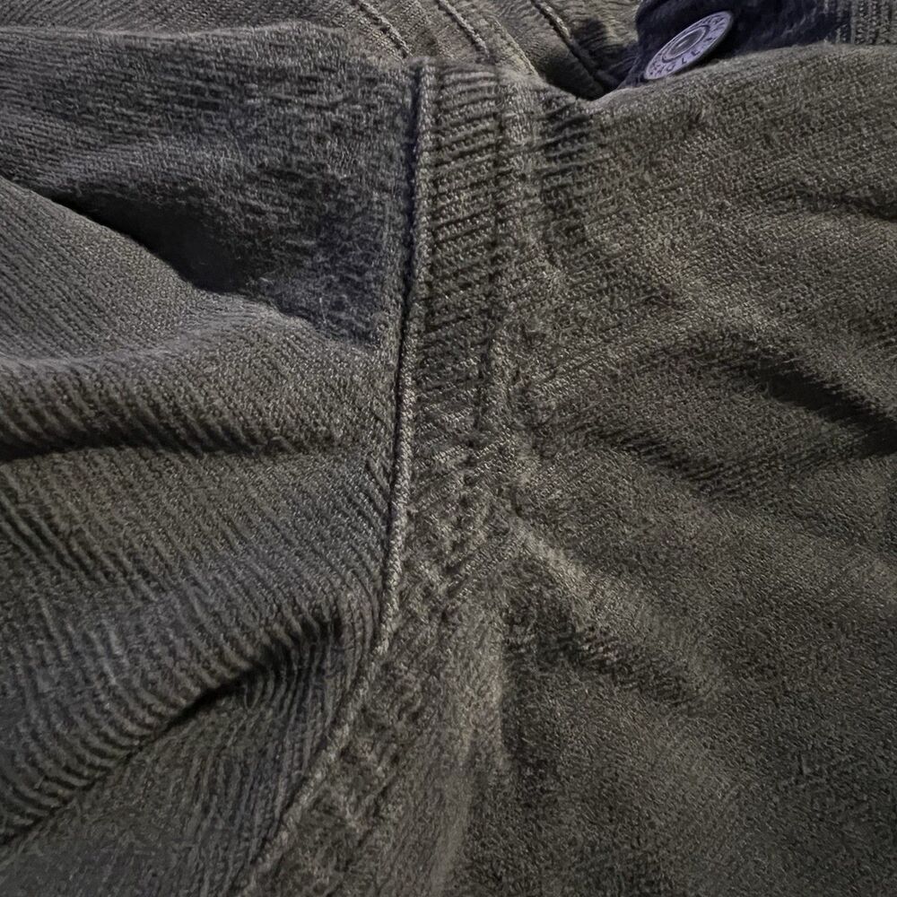American Eagle Women’s‎ Corduroy Pants 16 Flare Button Fly - Picture 6 of 7